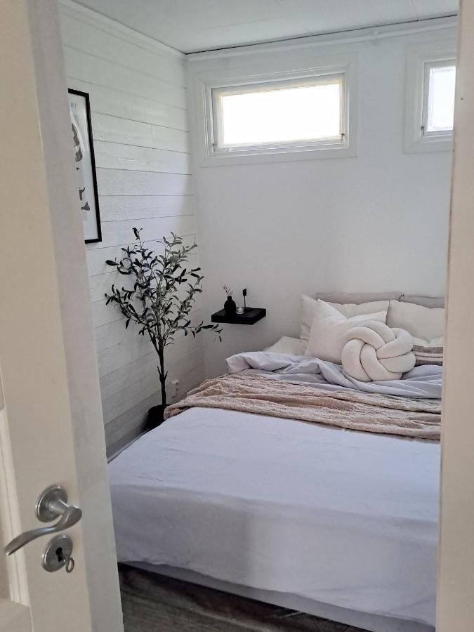Attefallshuset Holiday home Hyllinge